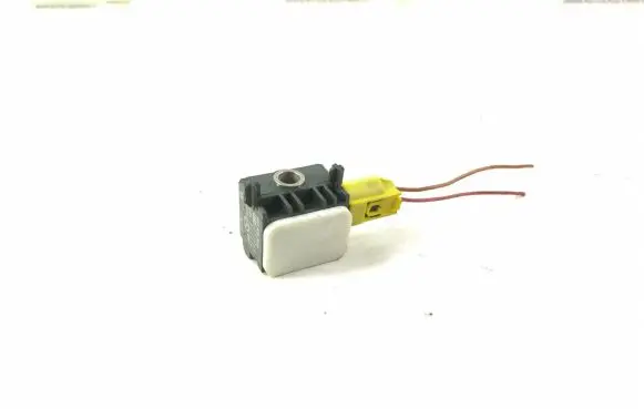Mercedes-Benz R W251 Airbag deployment crash/impact sensor 0038202826 A0038202826