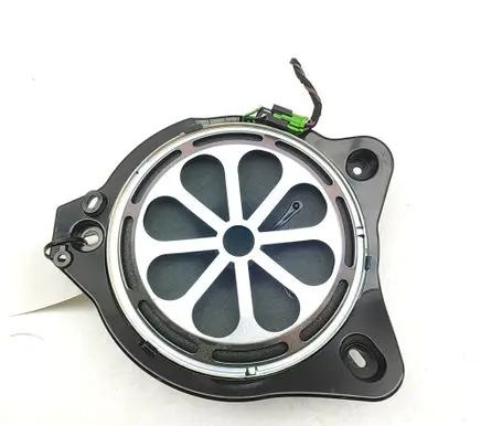 Mercedes-Benz C W205 Front door speaker A2058201700