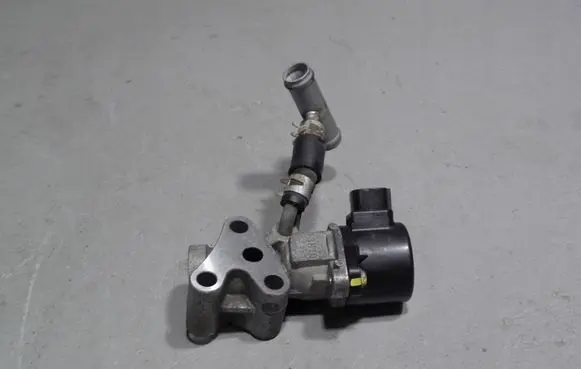 Subaru Justy EGR valve 13H10