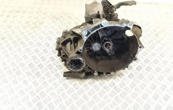 Volkswagen Caddy Manual 5 speed gearbox LSQ 0AJ301103A ESGX2
