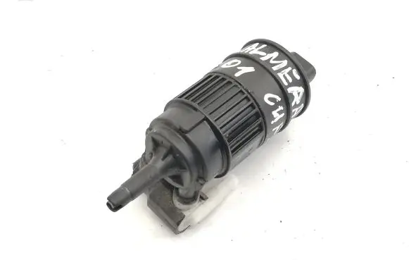 Nissan Almera N16 Windscreen/windshield washer pump