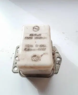 VAZ 2101 Charging relay 