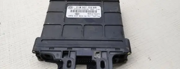 Volkswagen Golf IV Gearbox control unit/module 01M927733HR