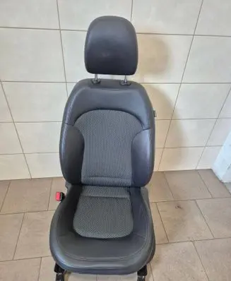 Hyundai ix35 Front driver seat 