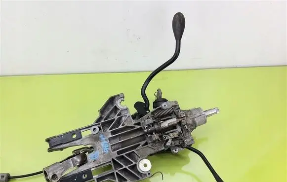 Chrysler Voyager Steering wheel axle 05057207AD