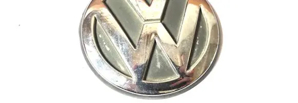 Volkswagen Polo III 6N 6N2 6NF Manufacturers badge/model letters 1J6853630A