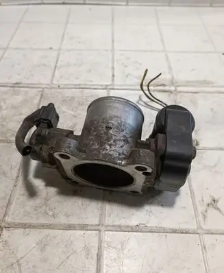 Toyota Corolla Verso AR10 Throttle valve
