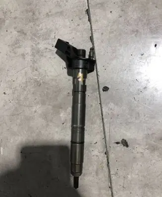 Fuel injector
