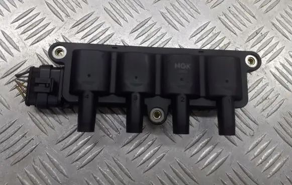 Fiat Grande Punto High voltage ignition coil NGKU6055