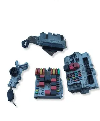 Fiat Ducato Engine ECU kit and lock set 0281015734 51900697 41U7BL01