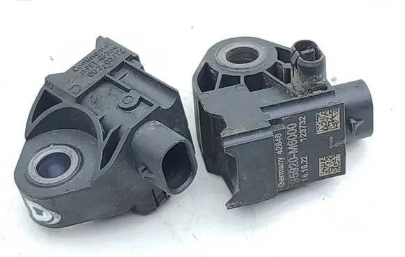KIA Sportage Airbag deployment crash/impact sensor 95920M6000 42837 123732