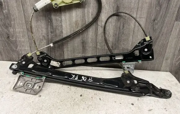Audi TT TTS Mk2 Front door electric window regulator lH985439