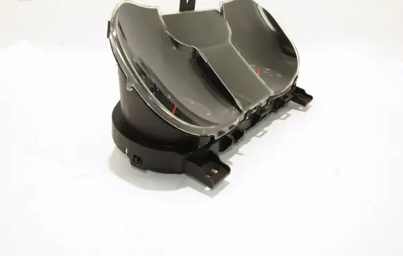 Chevrolet Orlando Speedometer (instrument cluster) 688014257