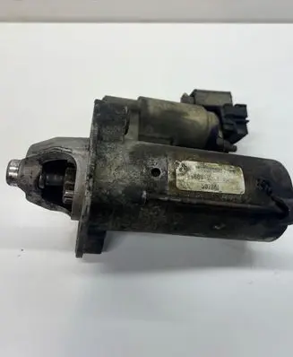 Mazda 3 I Starter motor Y60110400a
