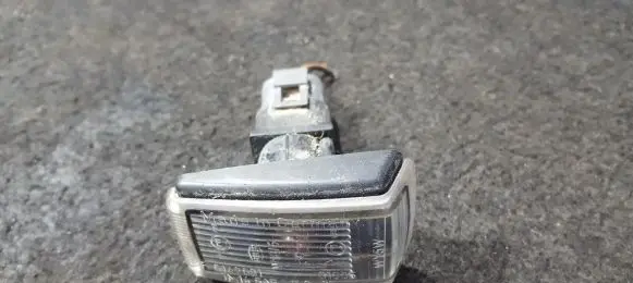 Volvo S40, V40 Front fender indicator light