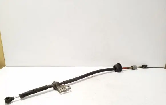 Gear shift cable linkage