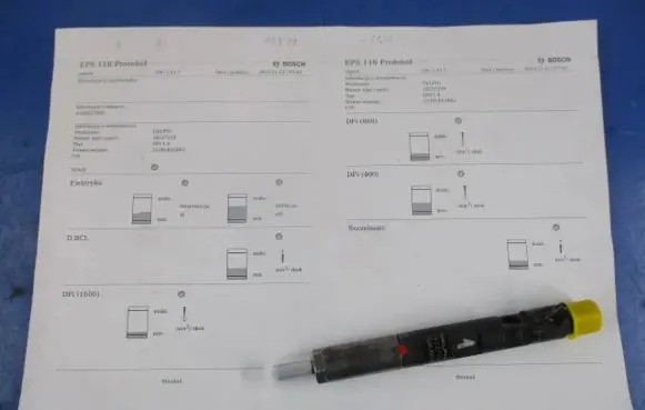 Renault Scenic II - Grand scenic II Fuel injector 8200827965
