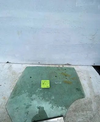 Opel Astra H Rear door window glass AS2M3236DOT682 E000199 43R001582