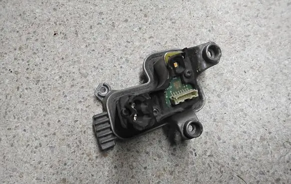 BMW 3 F30 F35 F31 LED ballast control module 19867801 20248400