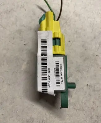 Volkswagen PASSAT B6 Airbag deployment crash/impact sensor 331324
