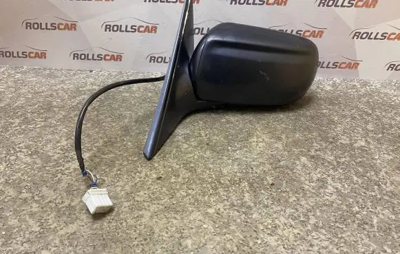 Mazda 626 Front door electric wing mirror E13010142