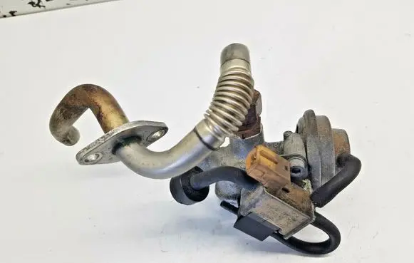 Mercedes-Benz CLK A209 C209 EGR valve A1121400060 nr3358