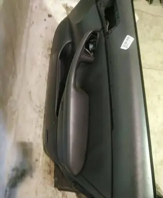 Toyota Avensis T250 Front door card panel trim