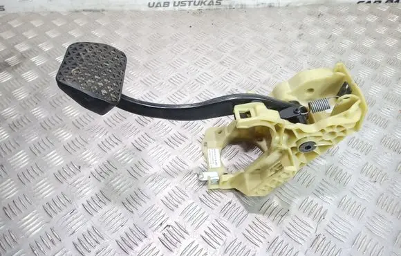 BMW 5 E60 E61 Brake pedal 6769224