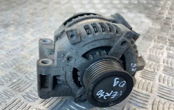 Toyota Verso Generator/alternator 1042104521 270600G011