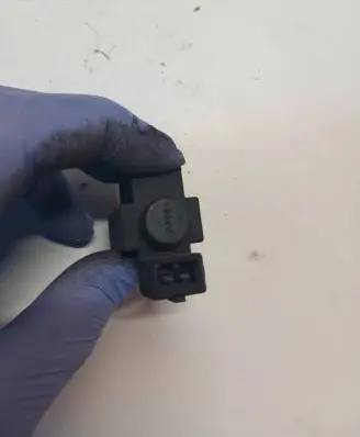 Volvo S80 Turbo solenoid valve 8699233 06T242 70051500