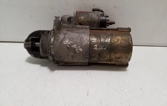 Opel Zafira A Starter motor 12564088
