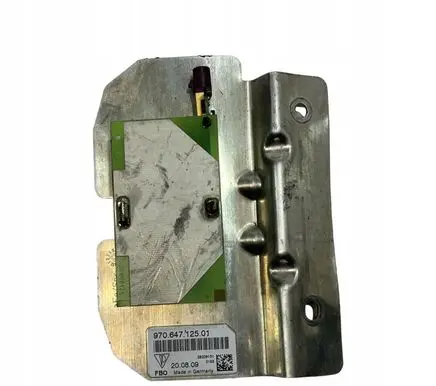 Porsche Panamera (970) Antenna control unit 97064712501