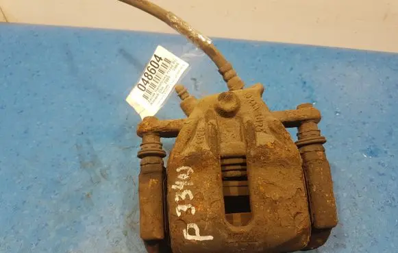 Renault Clio III Front brake caliper