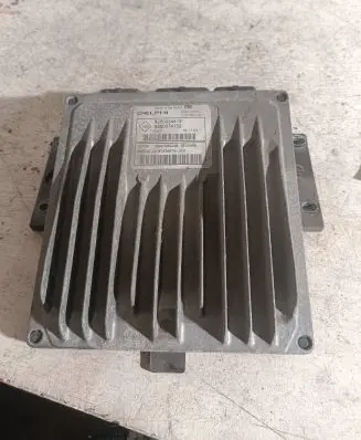 Renault Megane II Engine control unit/module 8200374152 8200334419 R0410B024B