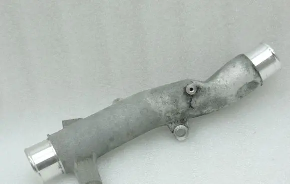 Toyota Avensis T250 Engine coolant pipe/hose
