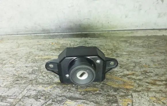 Audi A6 S6 C6 4F Ignition lock 4F0909131E 4F0910131E