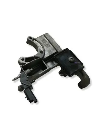 Ford Fiesta Engine mounting bracket AV2Q9B470AC A1519CD3 AV6Q9B4