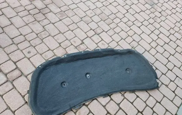 Opel Astra K Engine hood trim 39111574-