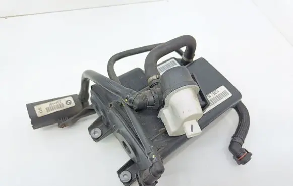 BMW X5 E70 Active carbon filter fuel vapour canister 7164407