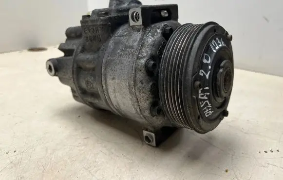 Volkswagen PASSAT B6 Air conditioning (A/C) compressor (pump) 1K0820803Q 8676F 05532710563