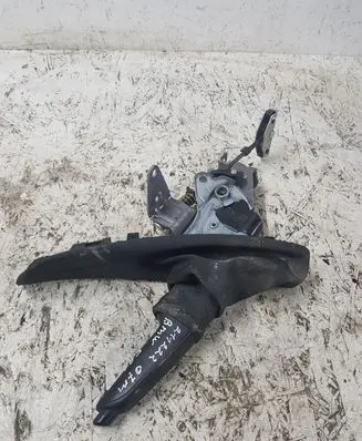 BMW 1 E81 E87 Hand brake release handle 67871110
