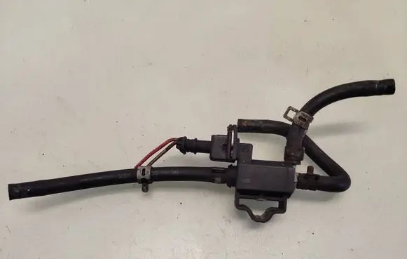 Opel Insignia A Turbo solenoid valve 55559239 70347300 7000087