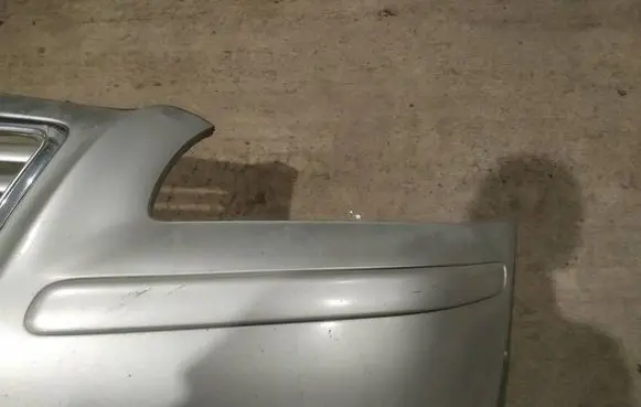 Toyota Avensis T250 Front bumper splitter molding