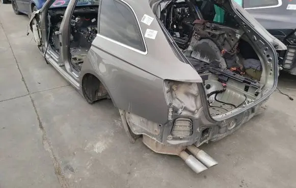 Audi A6 S6 C7 4G Front quarter panel 