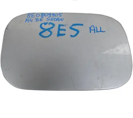 Audi A4 S4 B7 8E 8H Fuel tank cap trim 
