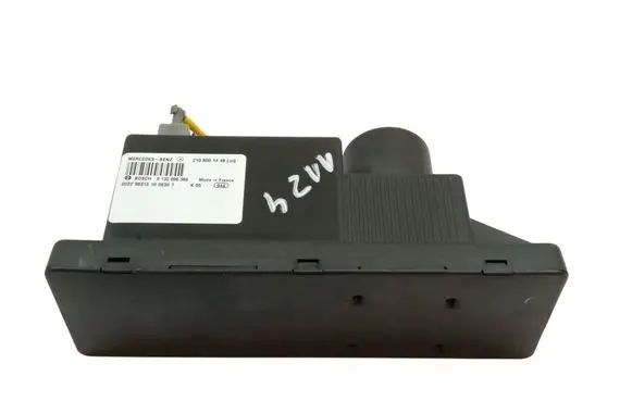 Mercedes-Benz E W210 Central locking vacuum pump 2108001448