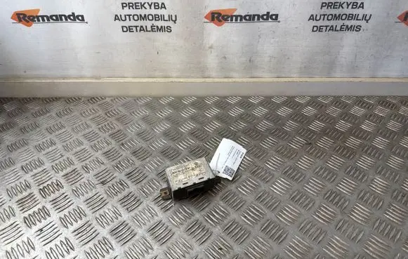 Audi A8 S8 D2 4D Alarm control unit/module 4D0951173B