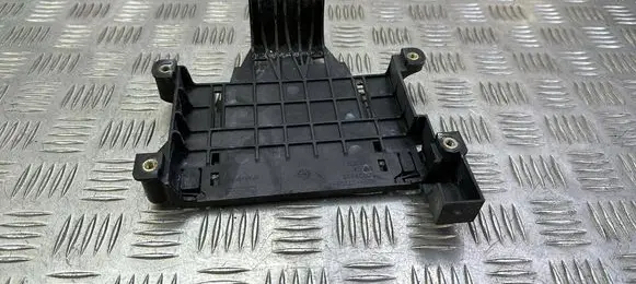 Volvo XC60 Engine control unit holder 30729835 6G9N17108A