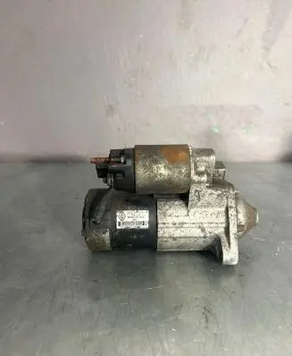 Renault Kangoo I Starter motor 8200584675B M000T87881