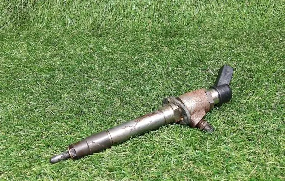 Land Rover Range Rover L322 Fuel injector 6H4Q9K546EB